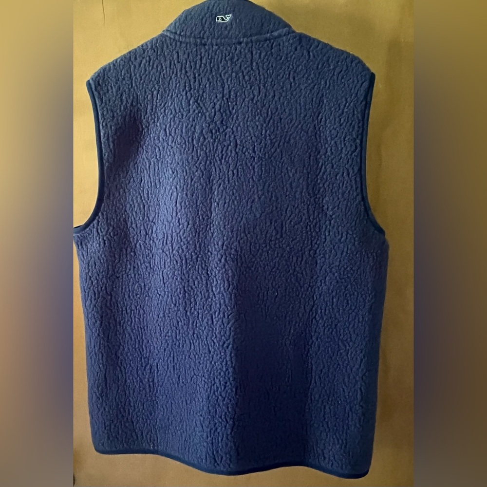 VINEYARD VINES LADIES NAVY SLEEVELESS VEST,  SIZE M - Picture 3 of 3
